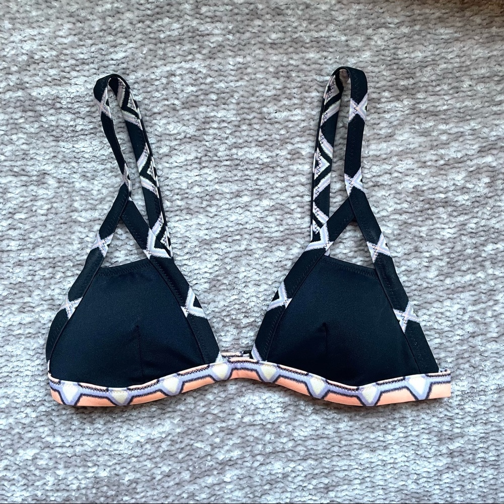Victoria’s Secret Bikini Top